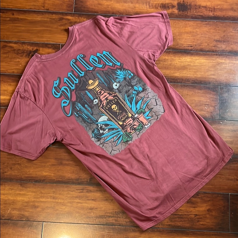 Men's Maroon Graphic T-Shirt